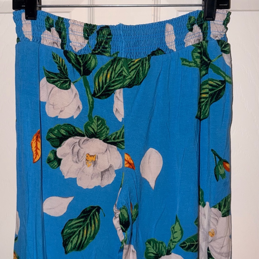 Soma Blue Floral Pajama Set Cami M Pants S Soft Cozy Lounge Sleepwear Womens - Picture 11 of 12